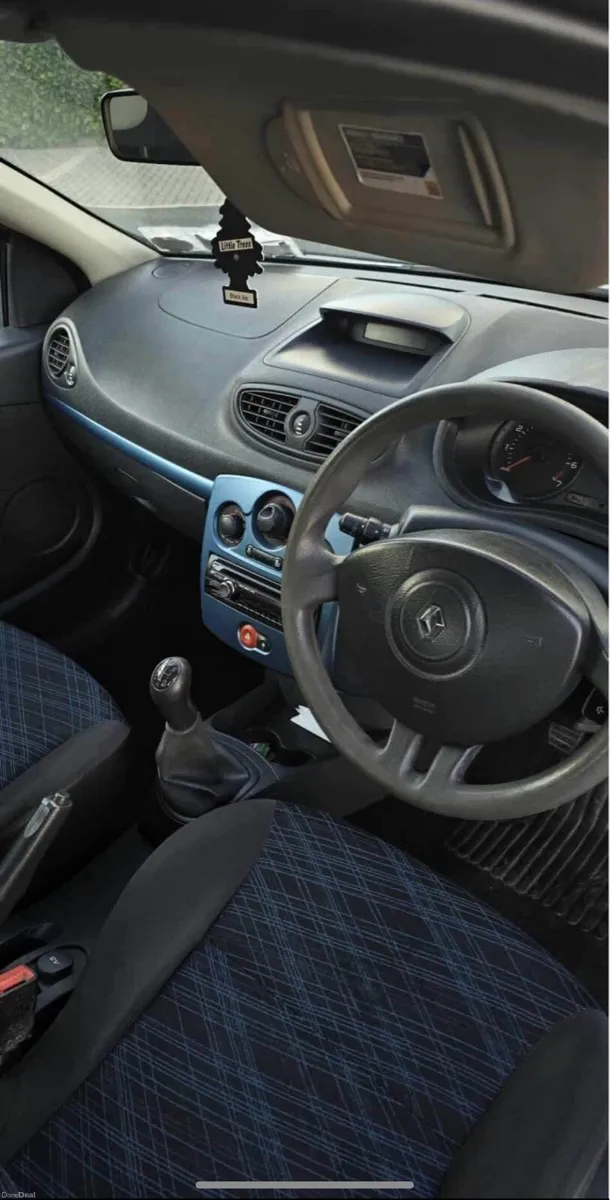 Renault Clio 2008 - Image 2