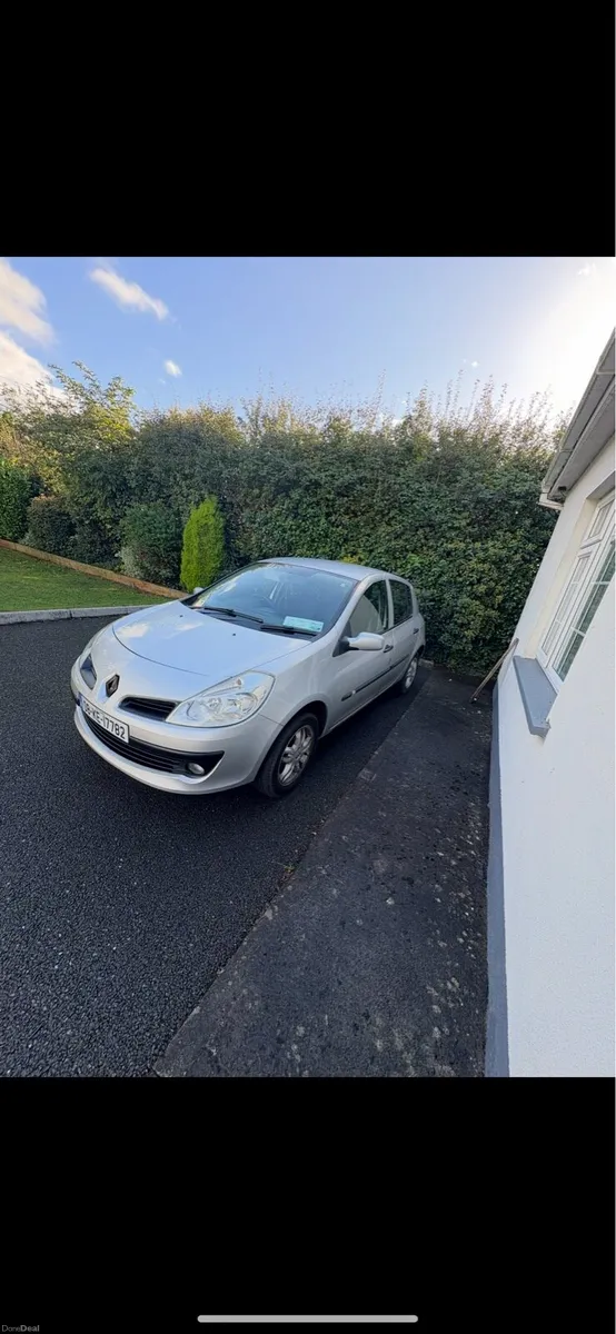 Renault Clio 2008 - Image 1