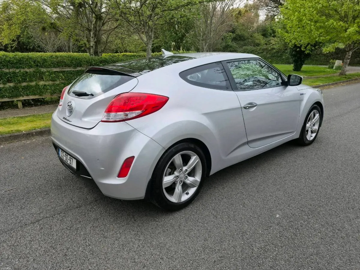 HYUNDAI VELOSTER**NEW NCT**RARE & UNIQUE CAR** - Image 4