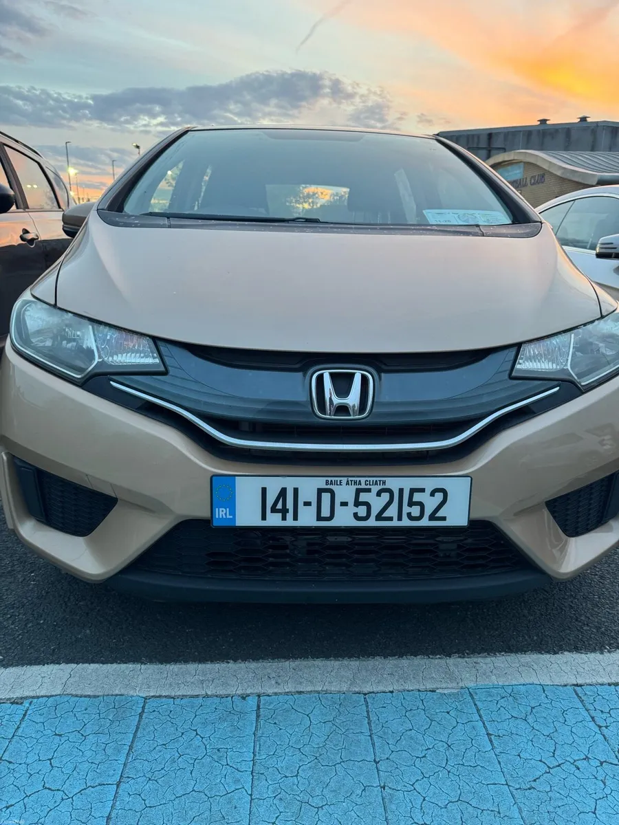 2014 Honda Fit, very low mileage, clean in/out - Image 1