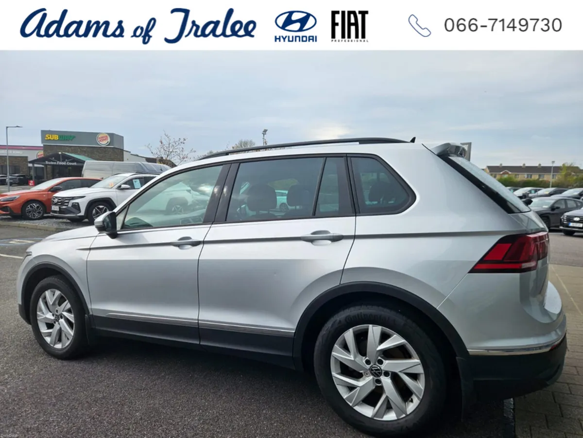 Volkswagen Tiguan LIFE 2.0 TDI MANUAL 6SPEED FWD 1 - Image 5