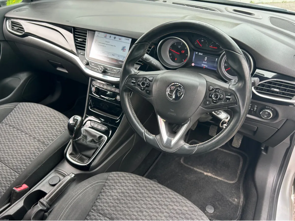 Opel Astra 1.6 CDTI SRI NAV S/S 5 5DR 136PS - Image 6
