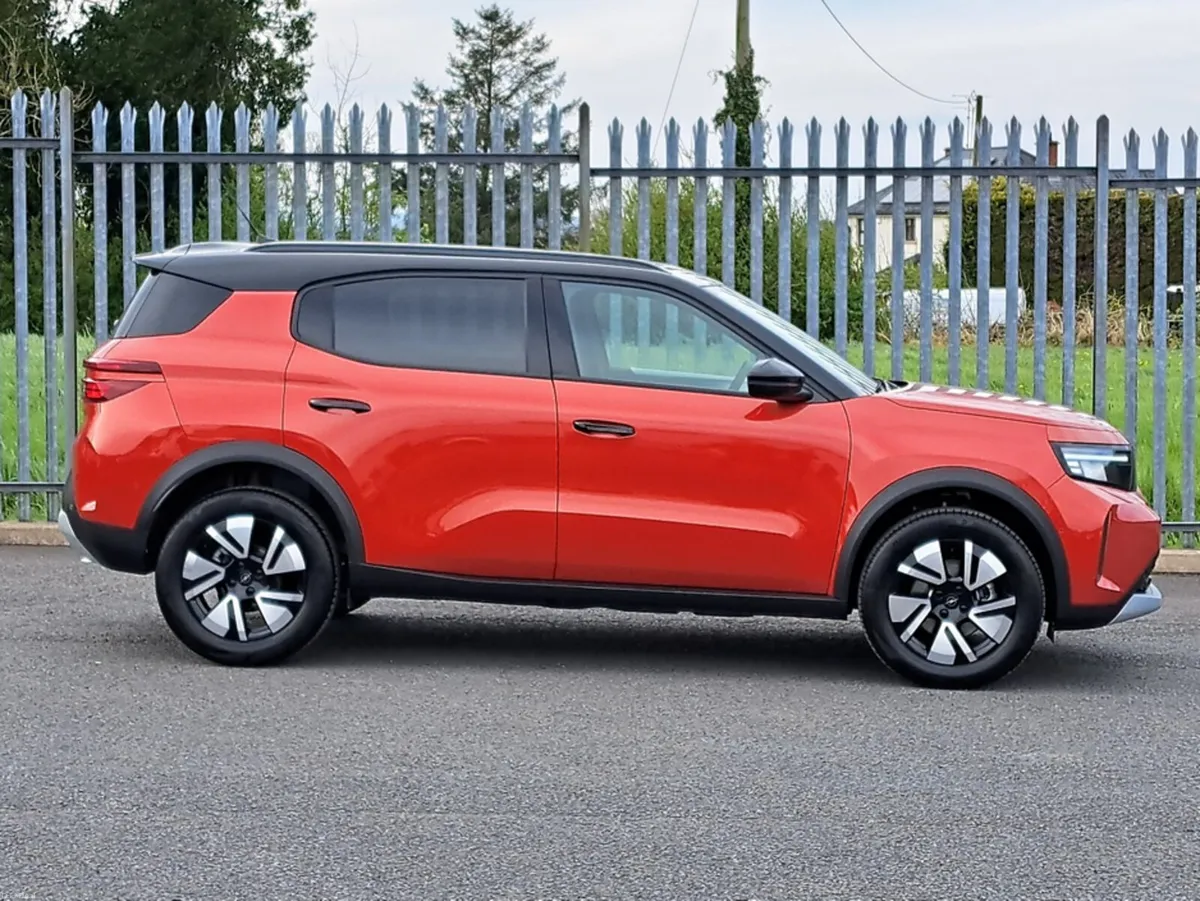 Opel Frontera GS 1.2TURBO 136BHP MILD HYBRID AUTOM - Image 3