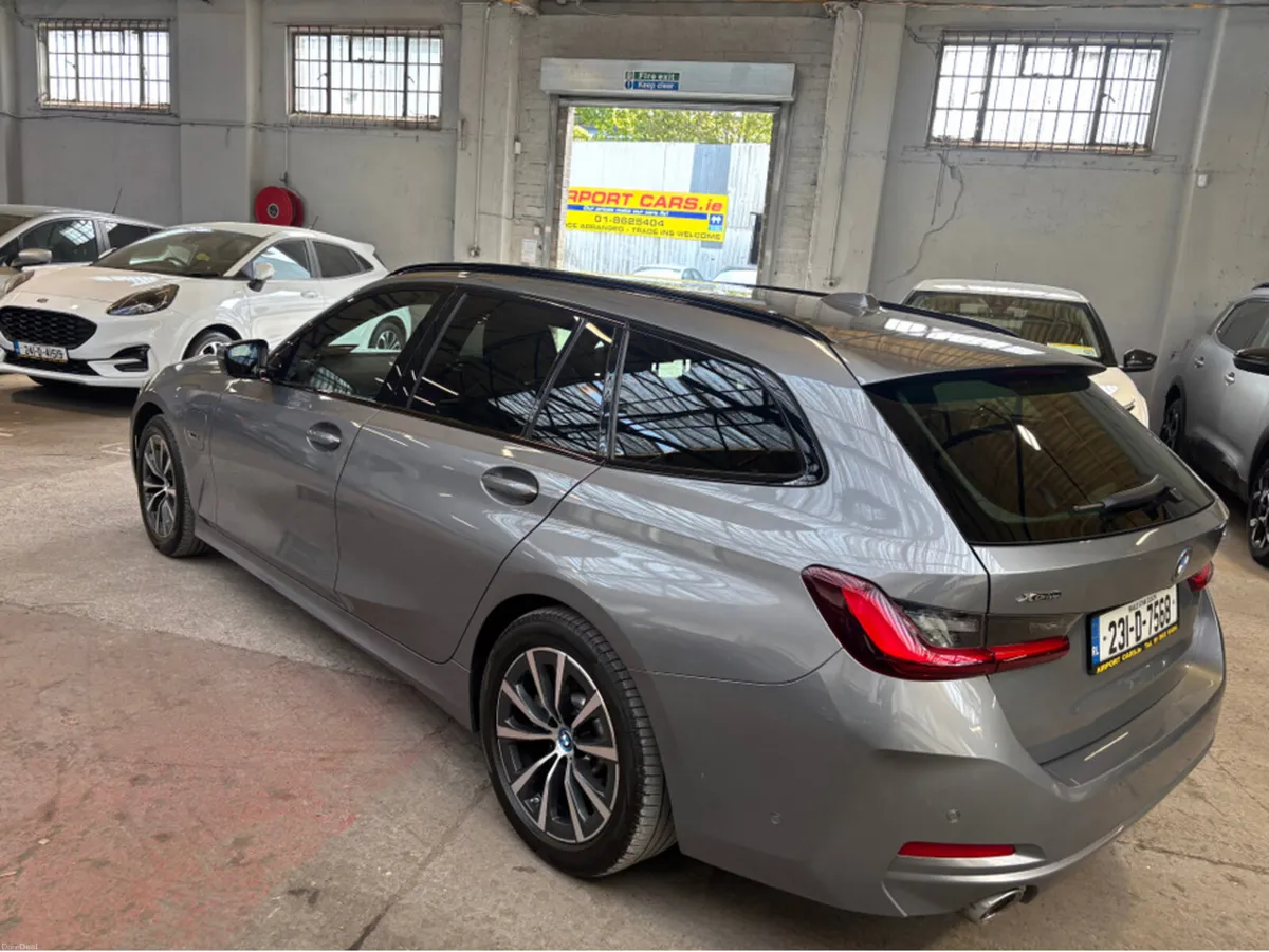 BMW 3-Series XDRIVE 330XE T3SJ 4DR AUTO - Image 2