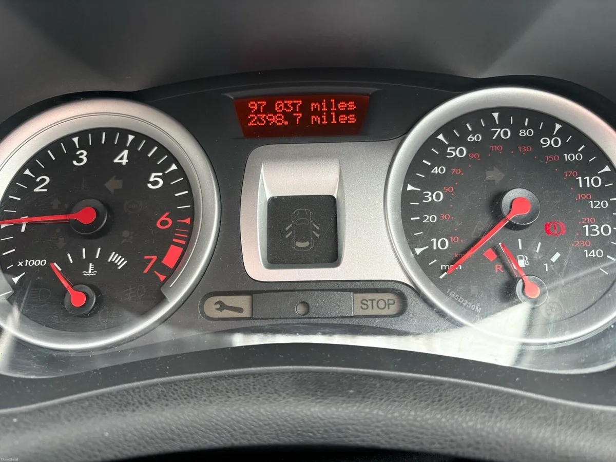 2011 Renault Clio - Image 5