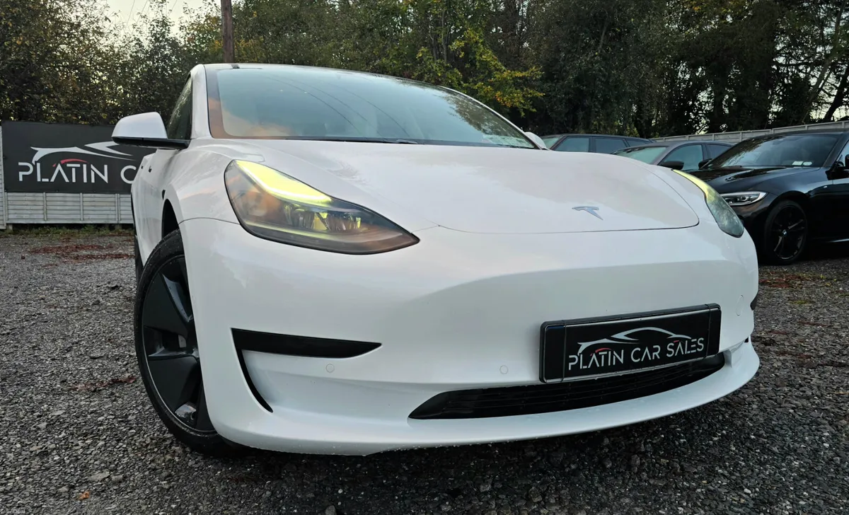 🔥 2022 Tesla Model 3 RWD White Interior - Image 3