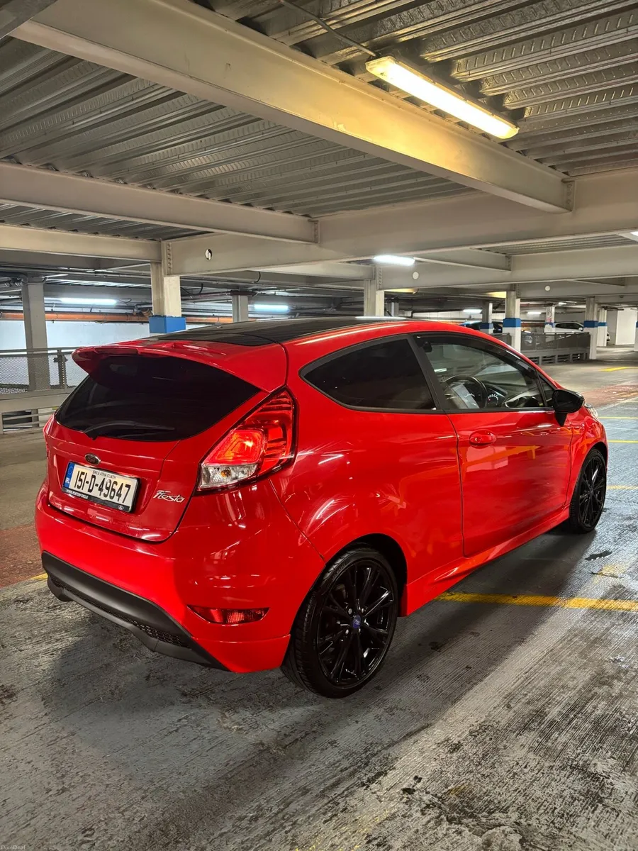 Ford Fiesta Zetec S - Image 6
