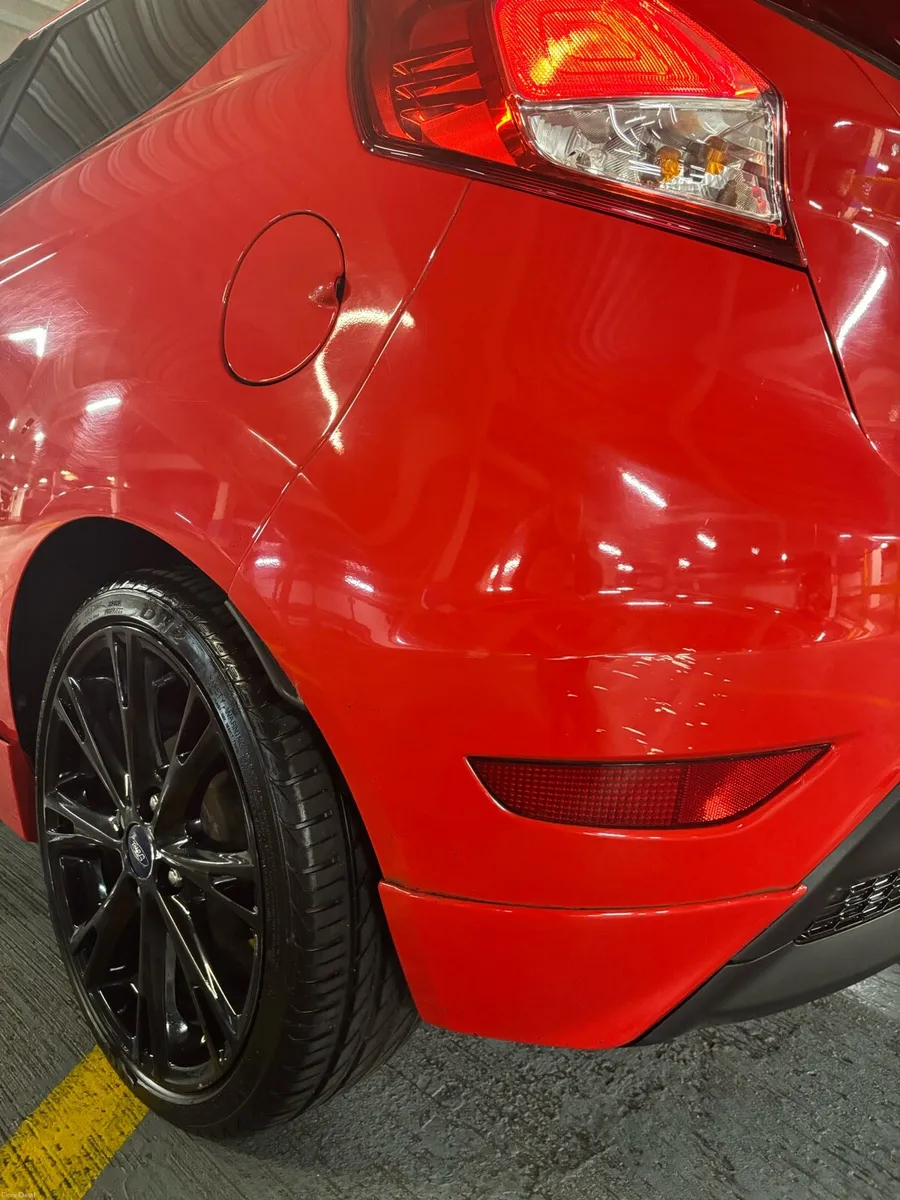 Ford Fiesta Zetec S - Image 5