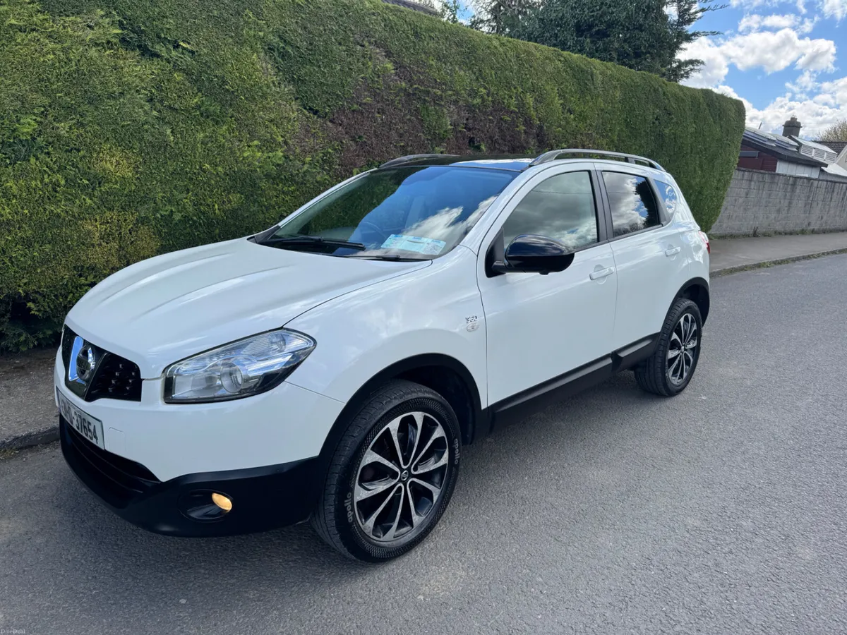 Nissan Qashqai 360  high spec NCT 4/27 Low mileage - Image 3