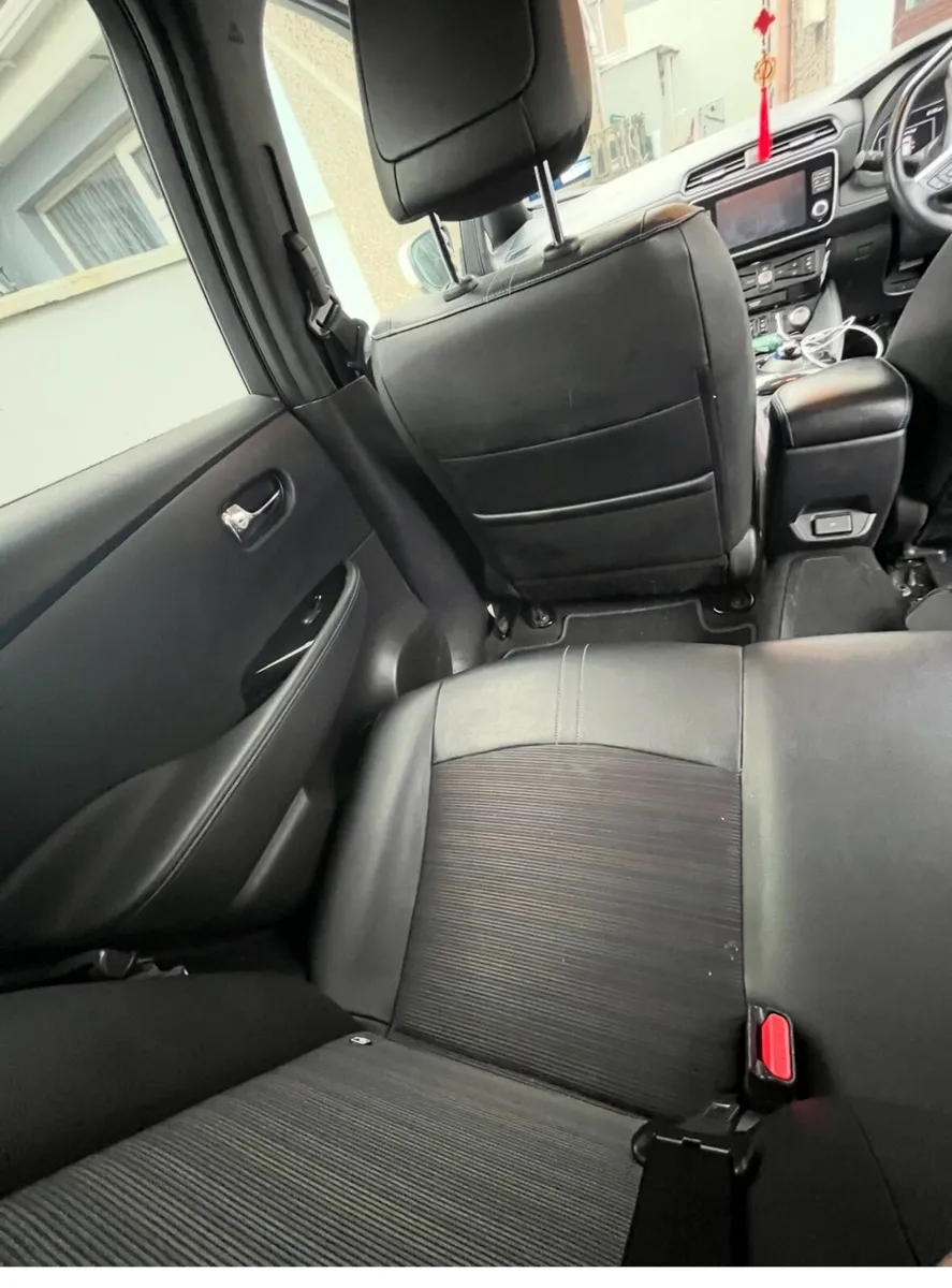 Nissan Leaf 2021 - Image 1