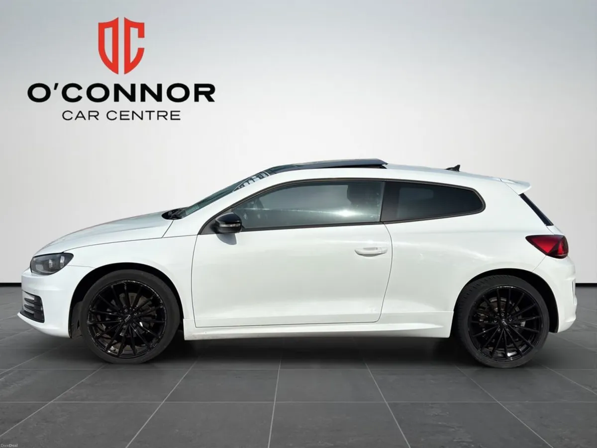 Volkswagen Scirocco Sport 1.4tsi "Sporty coupe, ba - Image 4