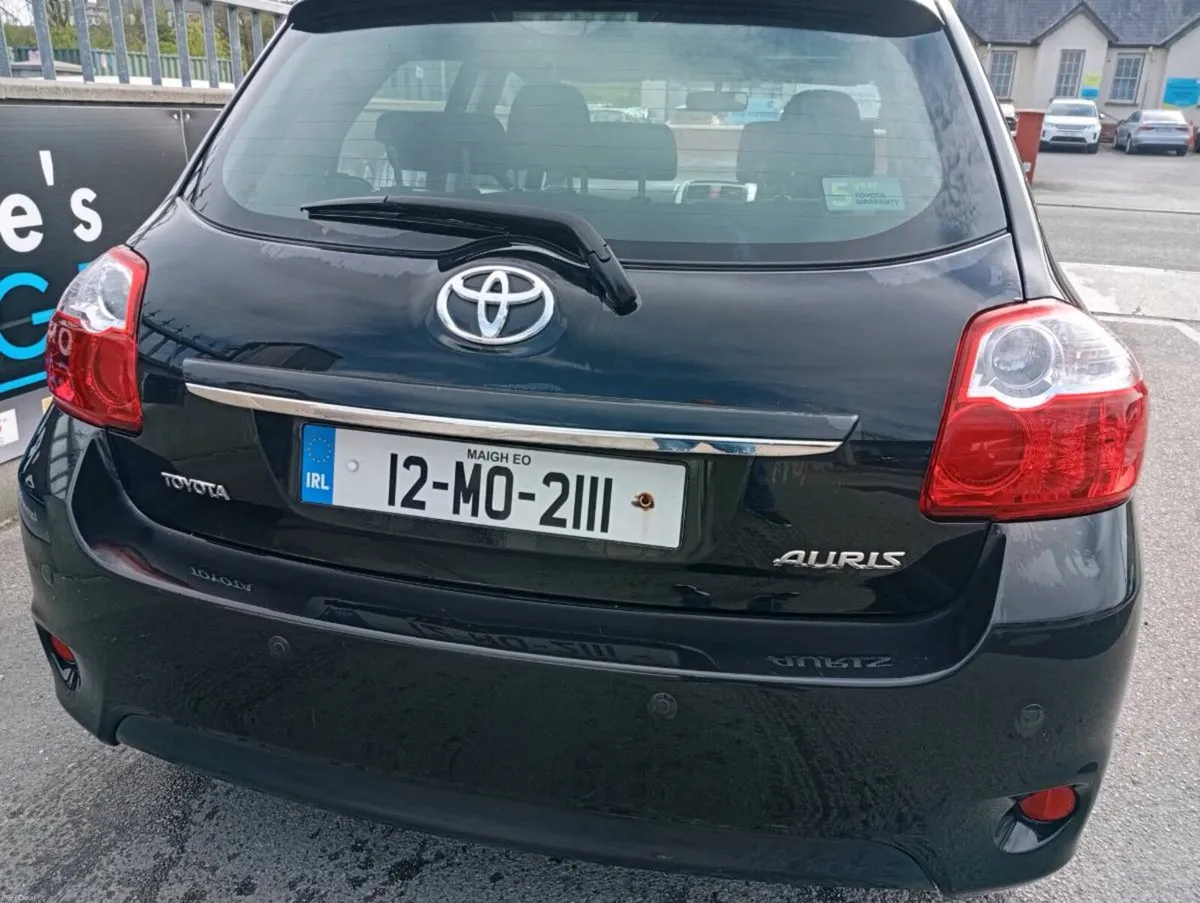 Toyota auris - Image 4