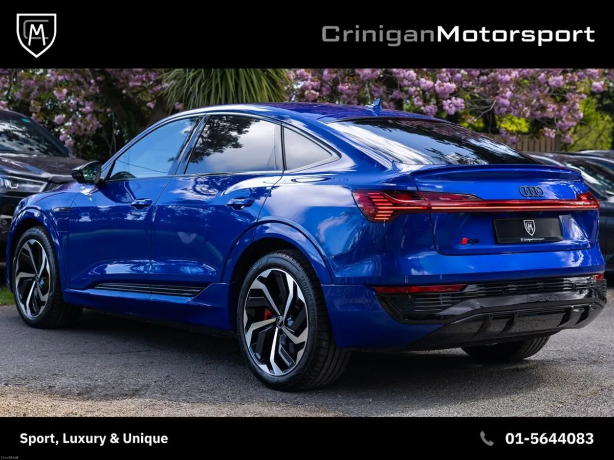 Audi Q8 e-tron 55 S-Line Black Edition Sportback - Image 2