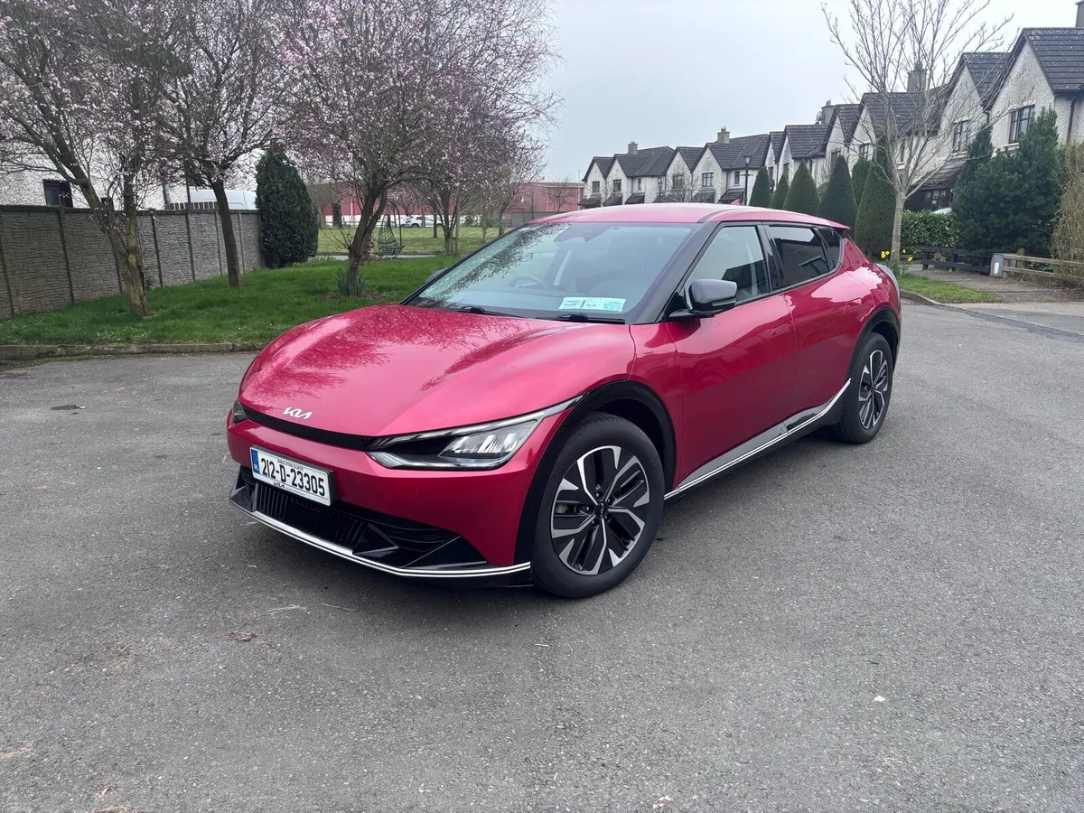 KIA EV6 - Image 1