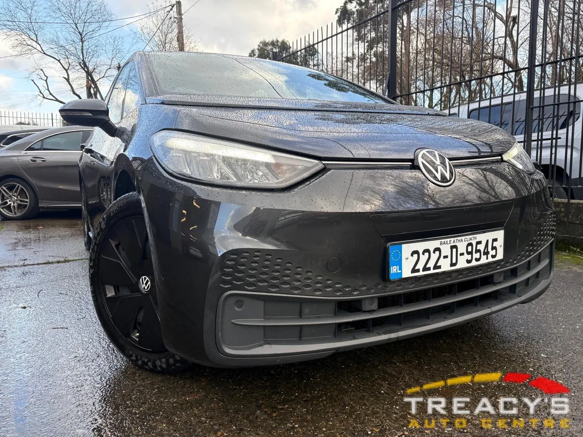 Volkswagen ID.3 2022 PRO 107 KW LIFE 58KWH 145HP - Image 1
