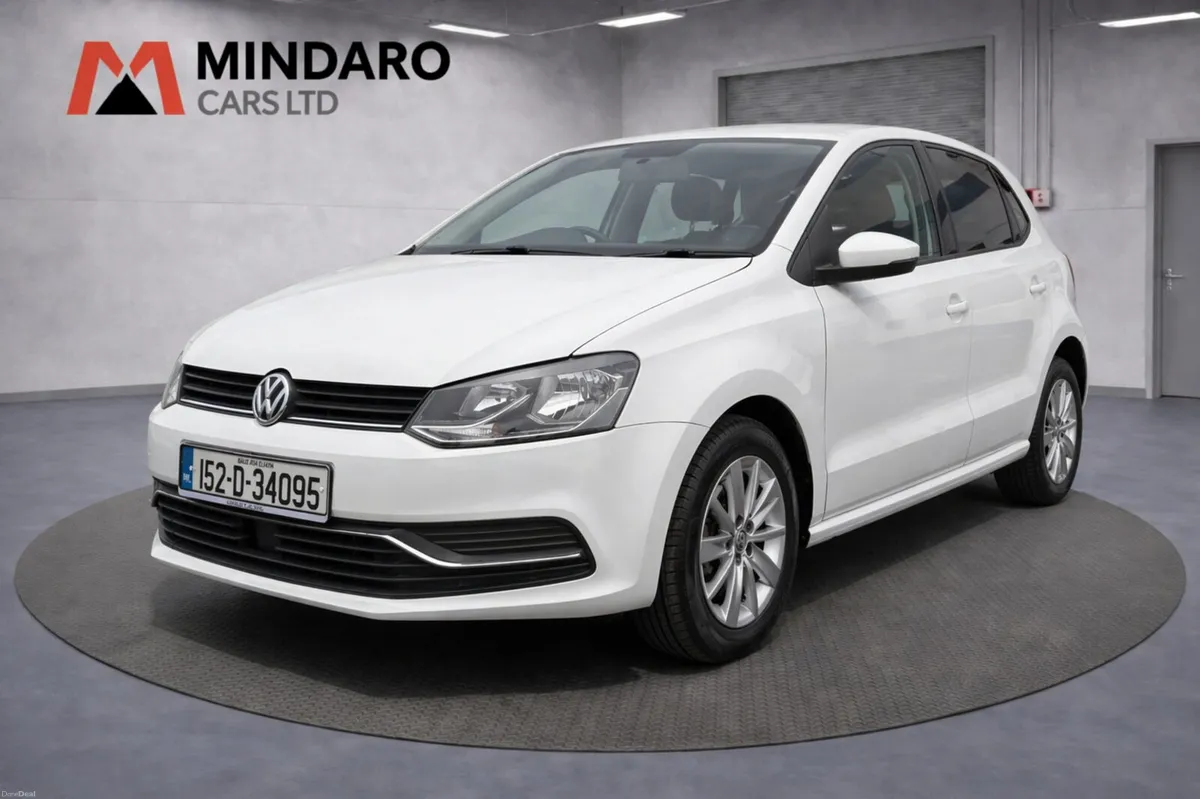 Volkswagen Polo 2015//AUTOMATIC//LOW KMS - Image 3