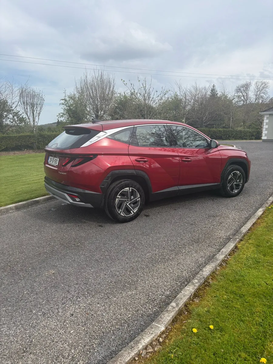 Hyundai tucson - Image 3