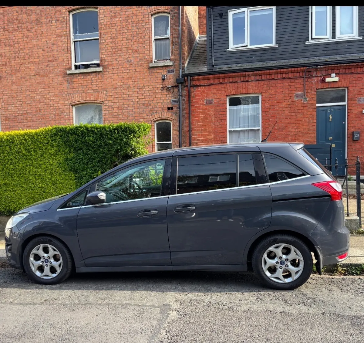Ford Grand C-Max 2011. …… 7 seater - Image 1