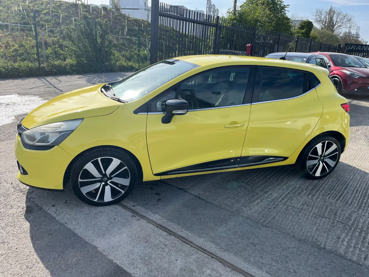 Renault Clio 2014, 1.2 AUTOMATIC REVERSE CAMERA - Image 4