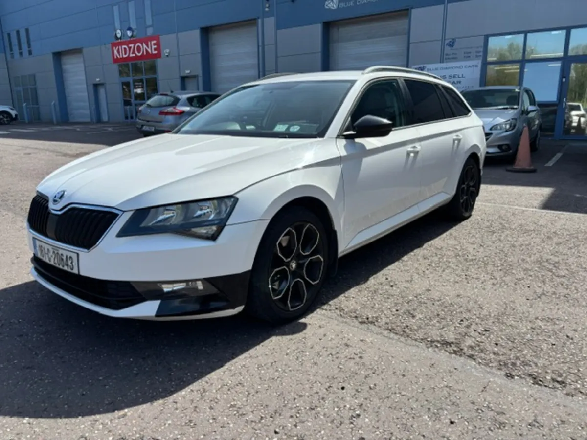 SKODA SUPERB 1.6 TDI EST - Image 3