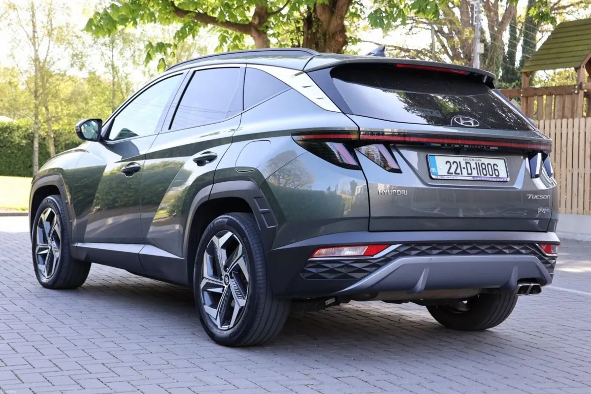 Hyundai Tucson 4WD Executive Plus PHEV Auto - Image 4