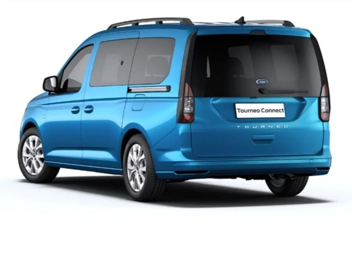 Ford Tourneo Connect Grand Tourneo 2.0L EcoBlue 12 - Image 2
