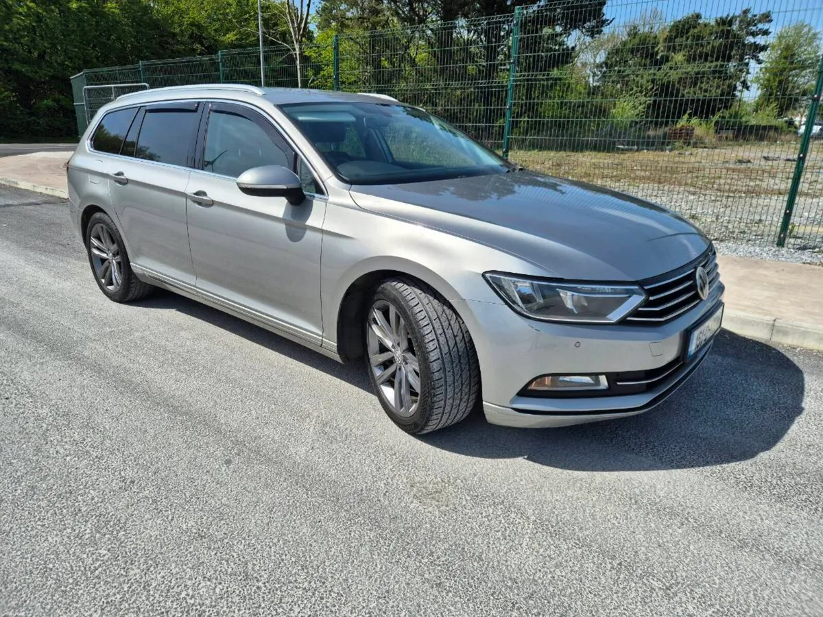 Volkswagen Passat 2015 - Image 3