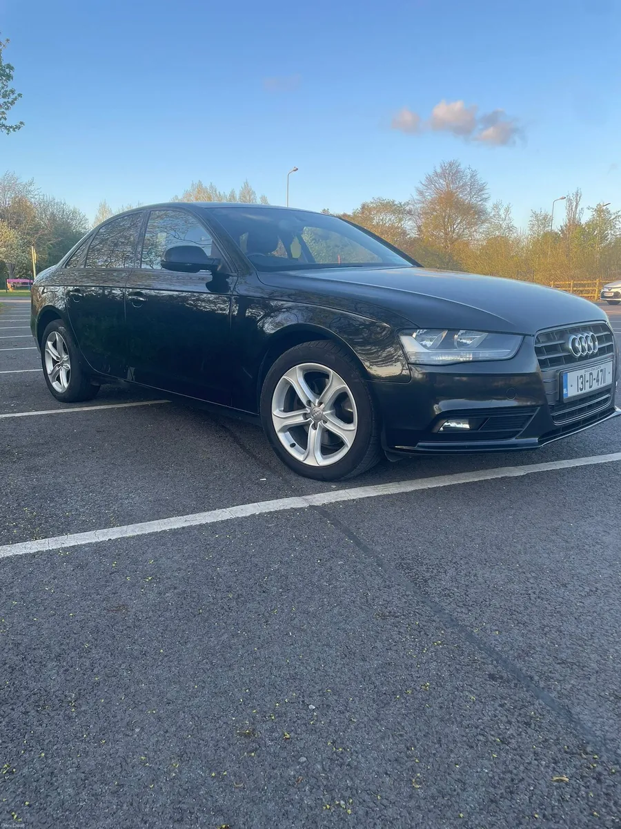 Audi A4  2013 automatic - Image 1