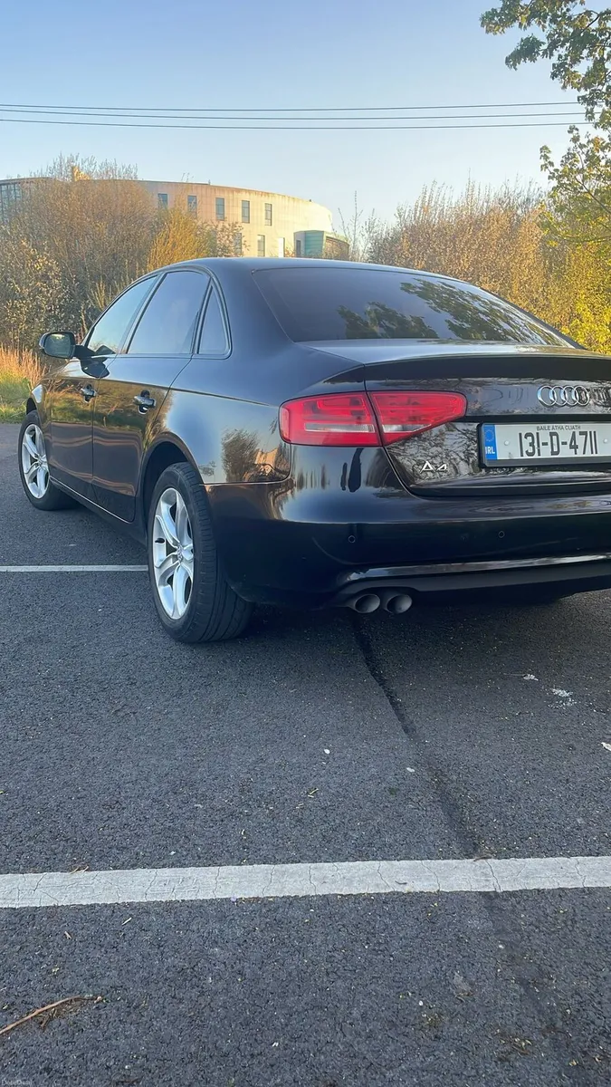 Audi A4  2013 automatic - Image 2