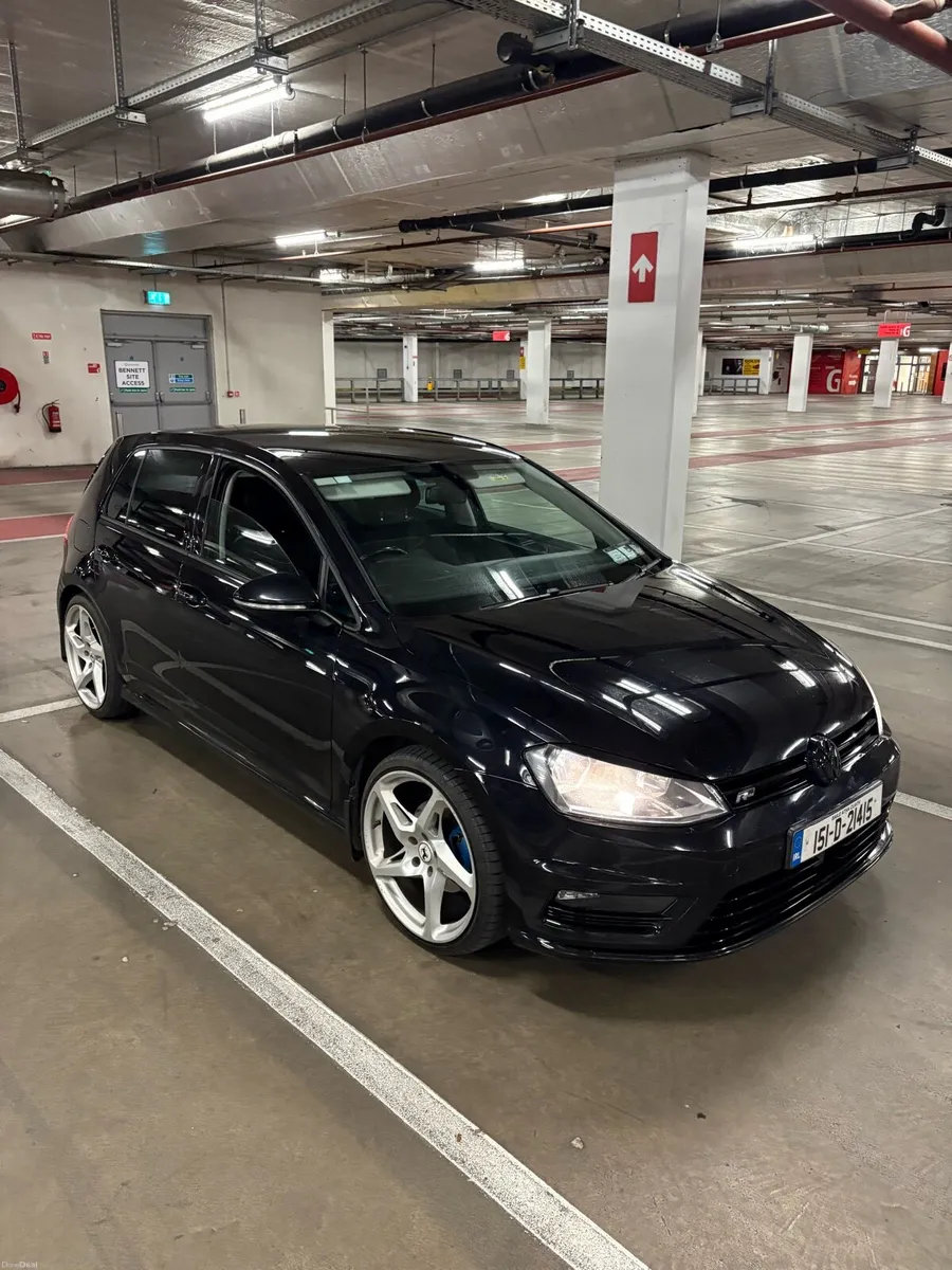 Volkswagen Golf R-Line New NCT - Image 2