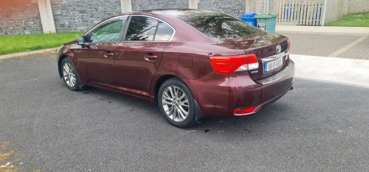 Toyota avensis - Image 4