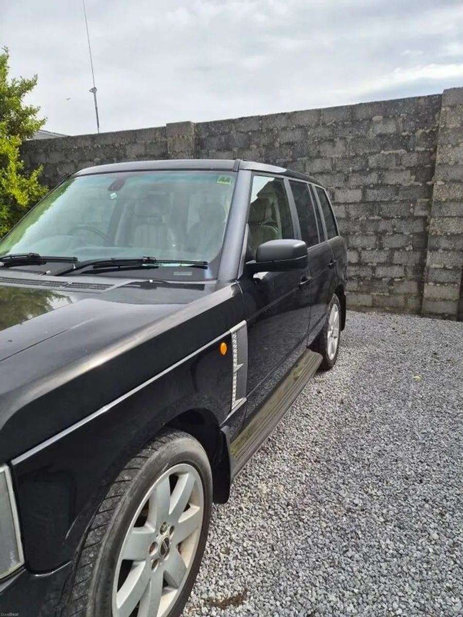 2005 Land Rover Range Rover - Image 4