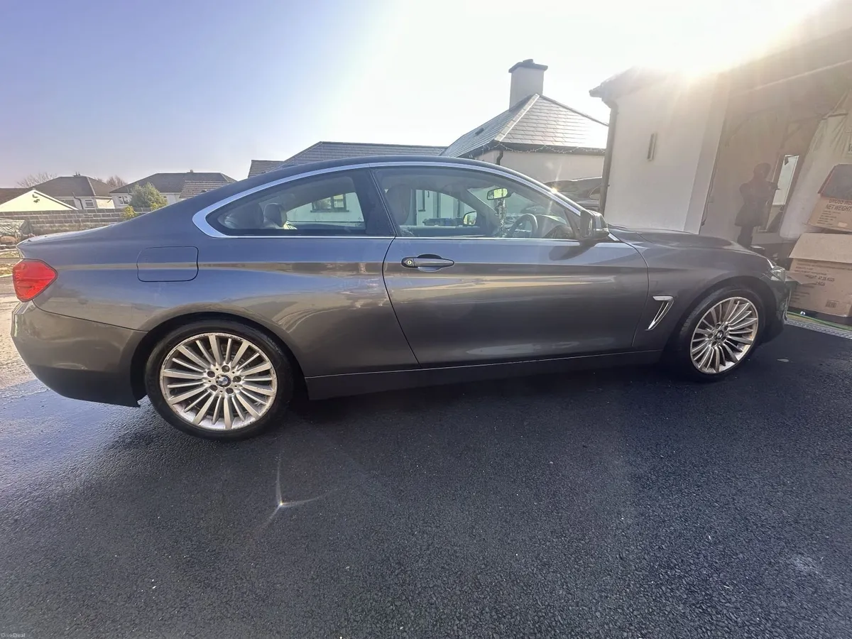 BMW 4-Series 2014 - Image 2