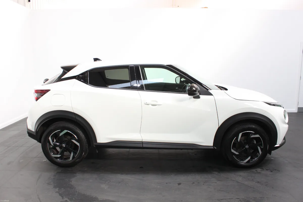 2023  Nissan Juke 1.0 DiG-T 114 N-Connecta 5dr DCT - Image 5