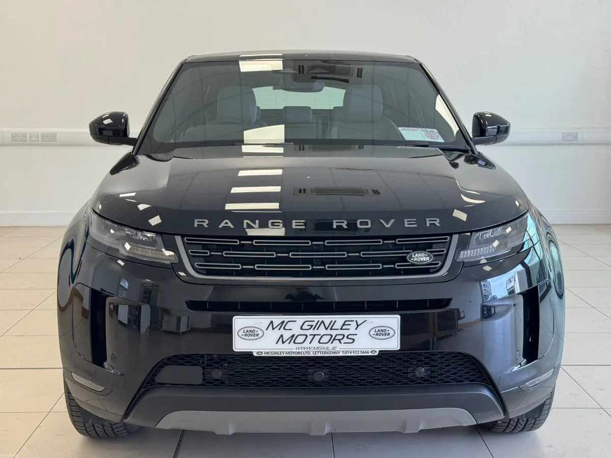 Land Rover Range Rover Evoque 2026 - Image 2