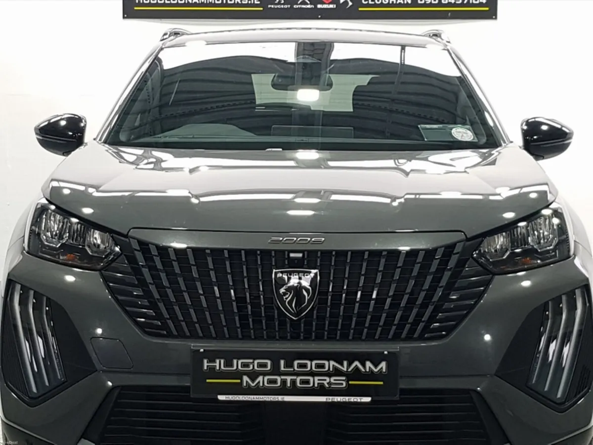 Peugeot 2008 eALLURE 156HP 54KW - Image 3