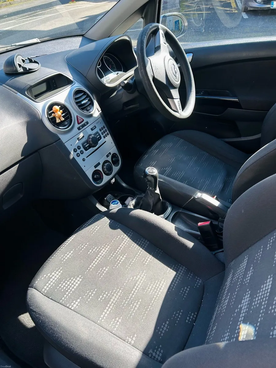 Opel corsa 2013- NCT April 2027 - Image 3