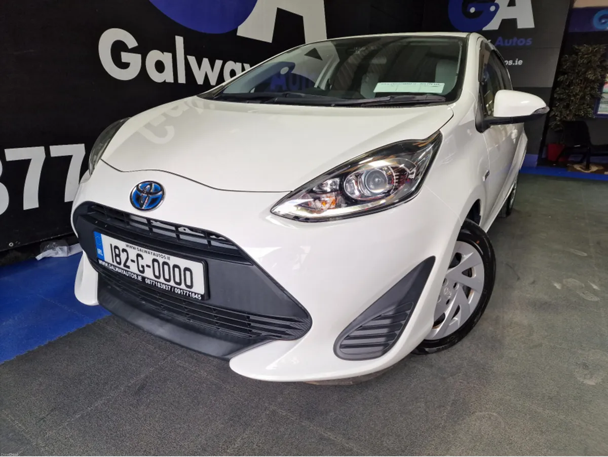 Toyota Aqua 5 **ANDROID AUTO, REAR CAMERA, 88KM FR - Image 1