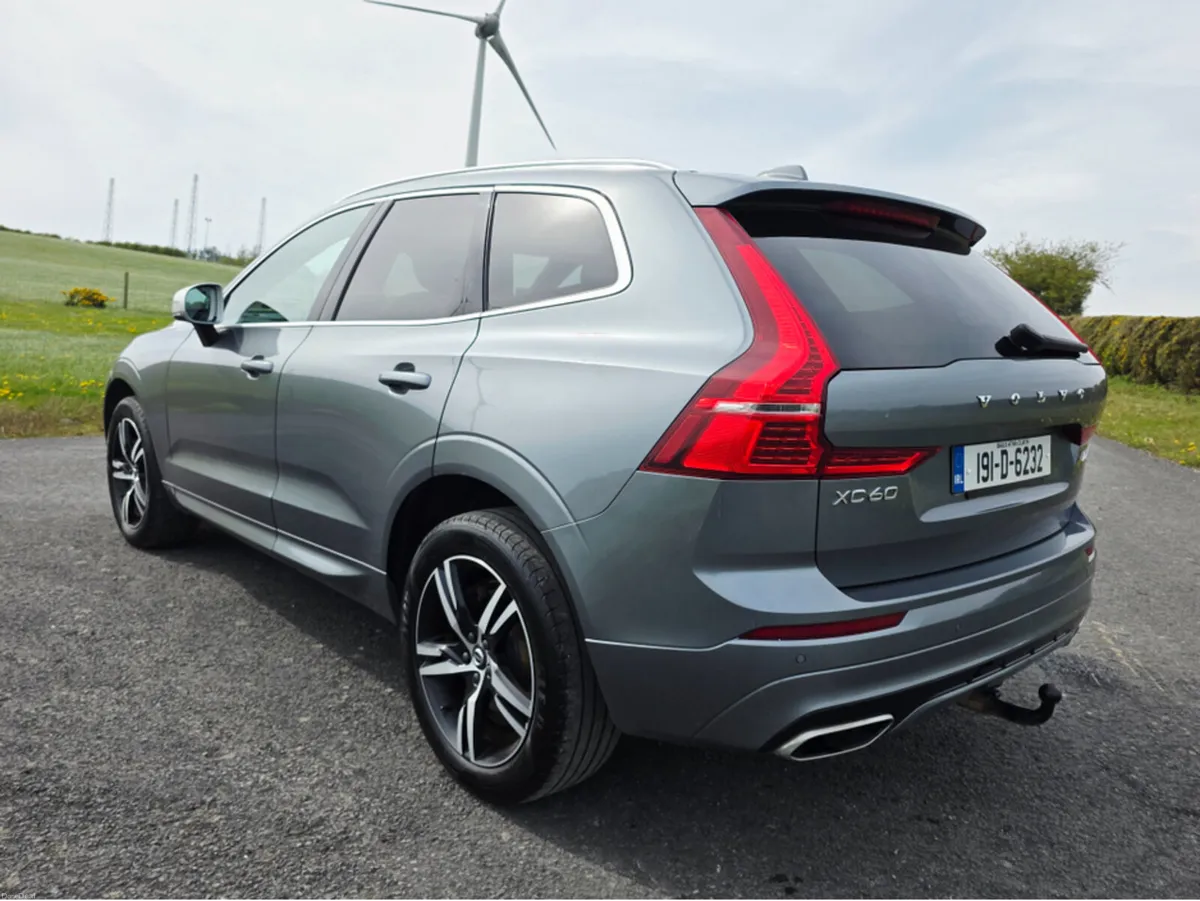 Volvo XC60 2.0 D4 R-DESIGN AWD 5DR A AUTO R-DSGN 1 - Image 4