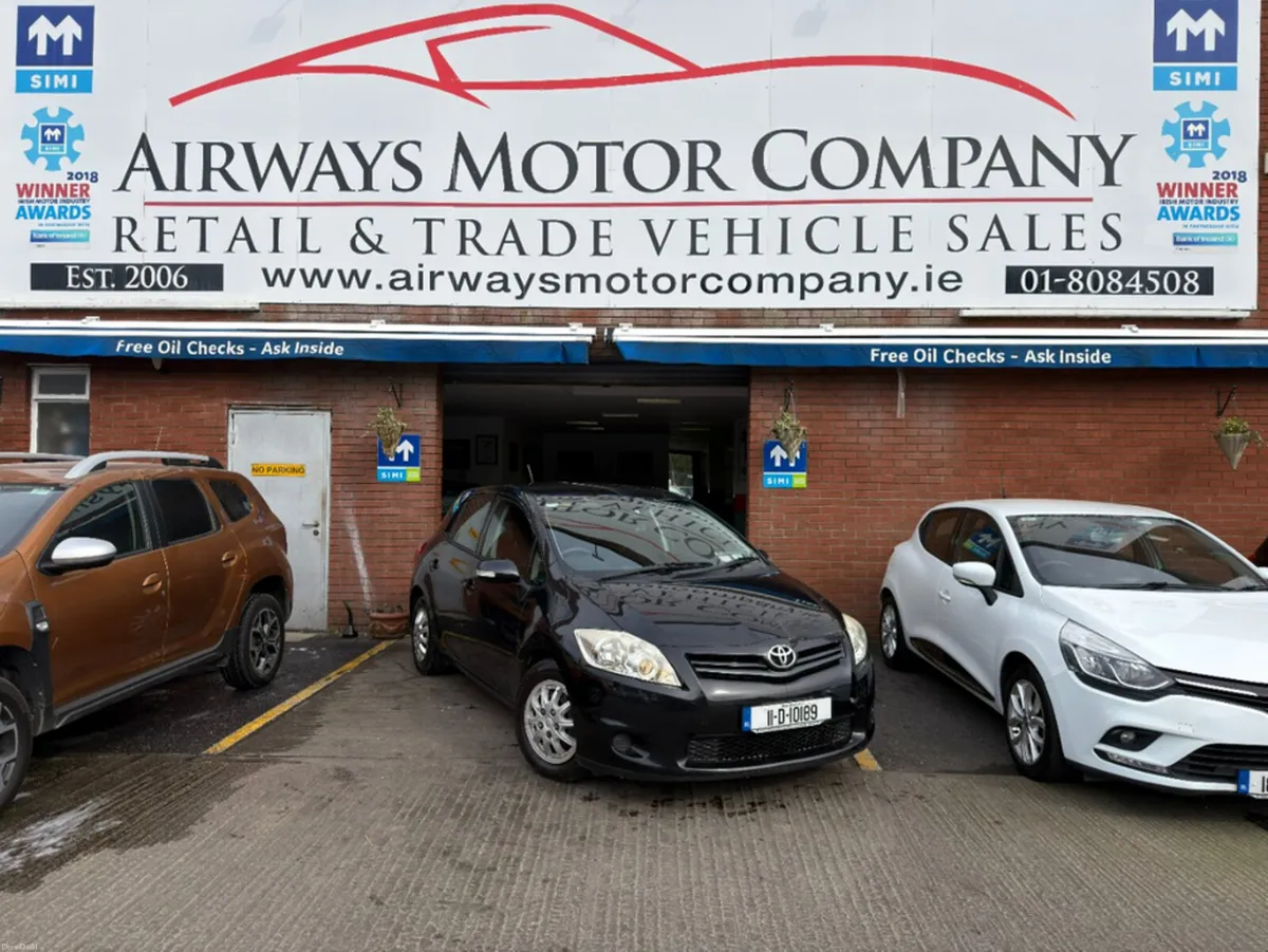 Toyota Auris 1.4 D-4D TERRA 5DR - LOW KMS - Image 3