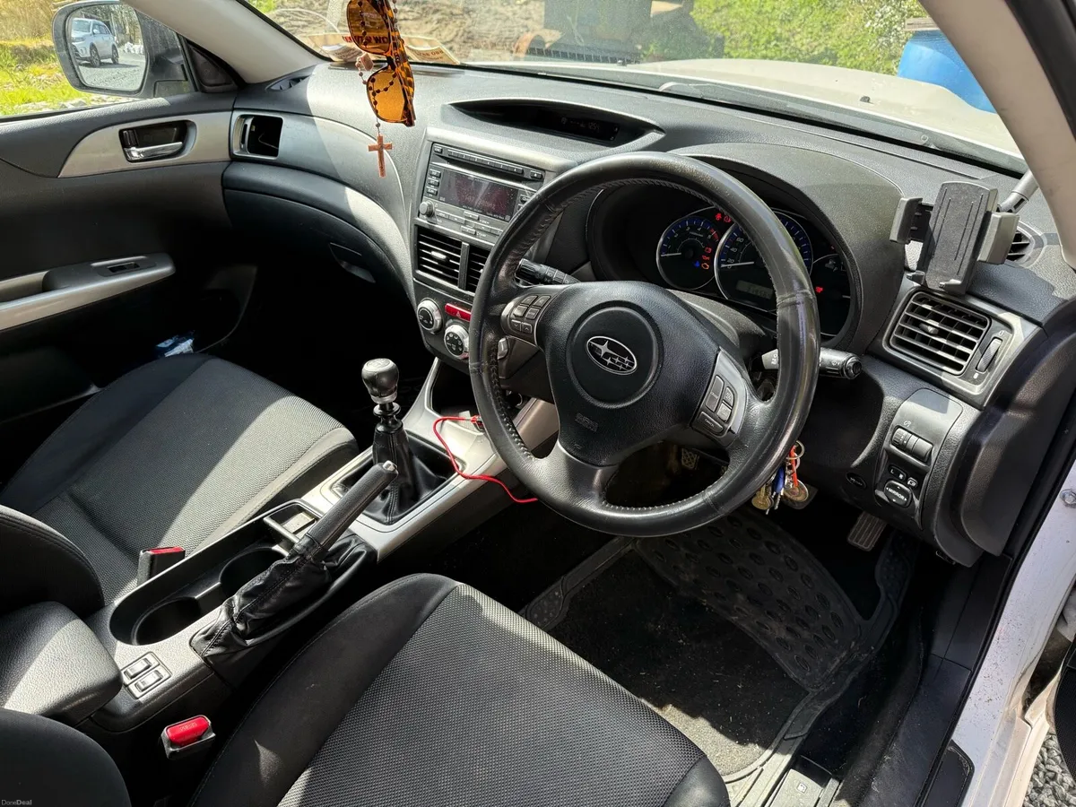 Subaru Impreza 2.0 TD - Image 2