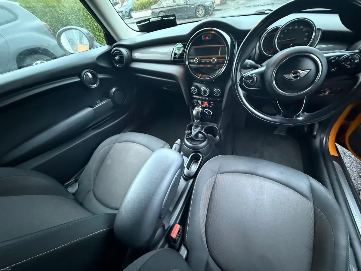 Mini Cooper D 2017- Automatic - One owner from new - Image 5