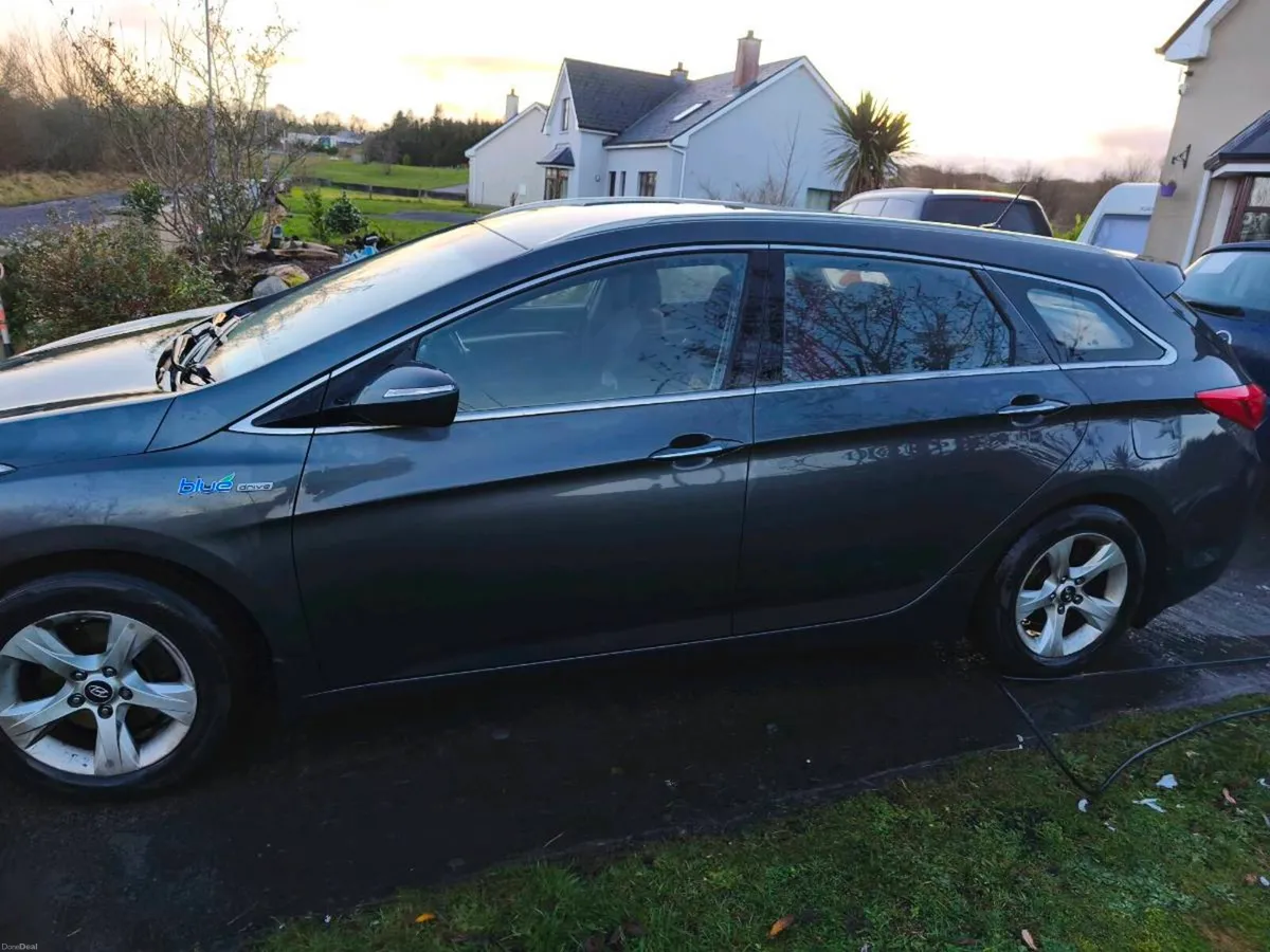 Hyundai executive i40 1.7crdi blue 2013 new nct - Image 2