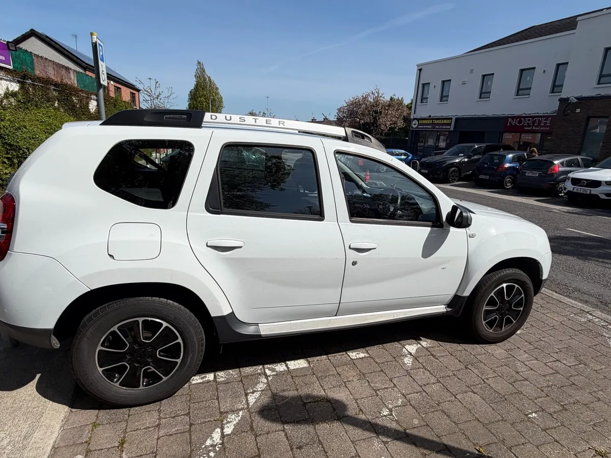 Dacia duster - Image 1