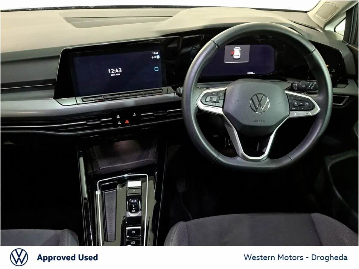 Volkswagen Golf 1.5 eTSI 130HP Style DSG MHEV - Image 3