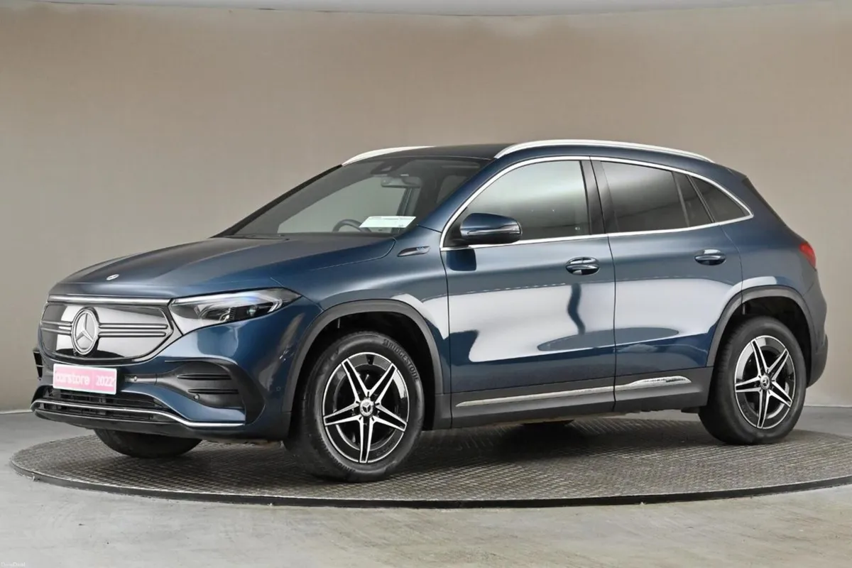 Mercedes-Benz EQA 250 AMG LINE **LEATHER**REVERSE - Image 4