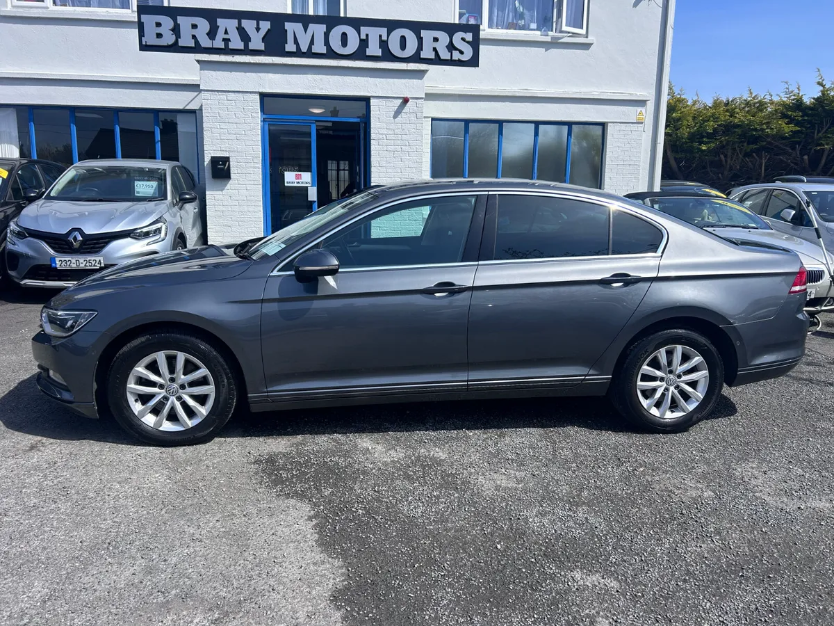 2017 VW PASSAT 1.6TDI CL DSG AUTO LOW KMS - Image 3