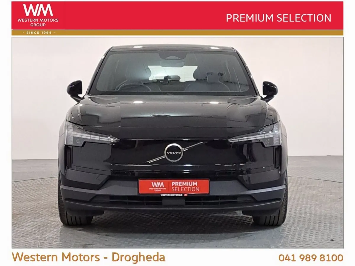 Volvo EX30 PLUS 272 69kWh Auto - Image 3