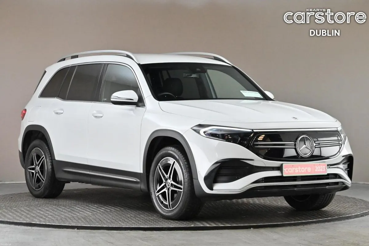 Mercedes-Benz 300 300 AMG LINE 4MATIC **LEATHER**7 - Image 1