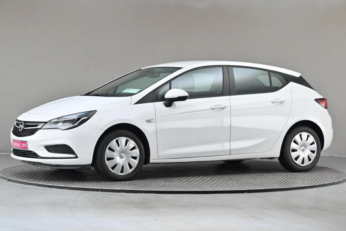 Opel Astra 1.4I E TURBO 150BHP AUTO - Image 4